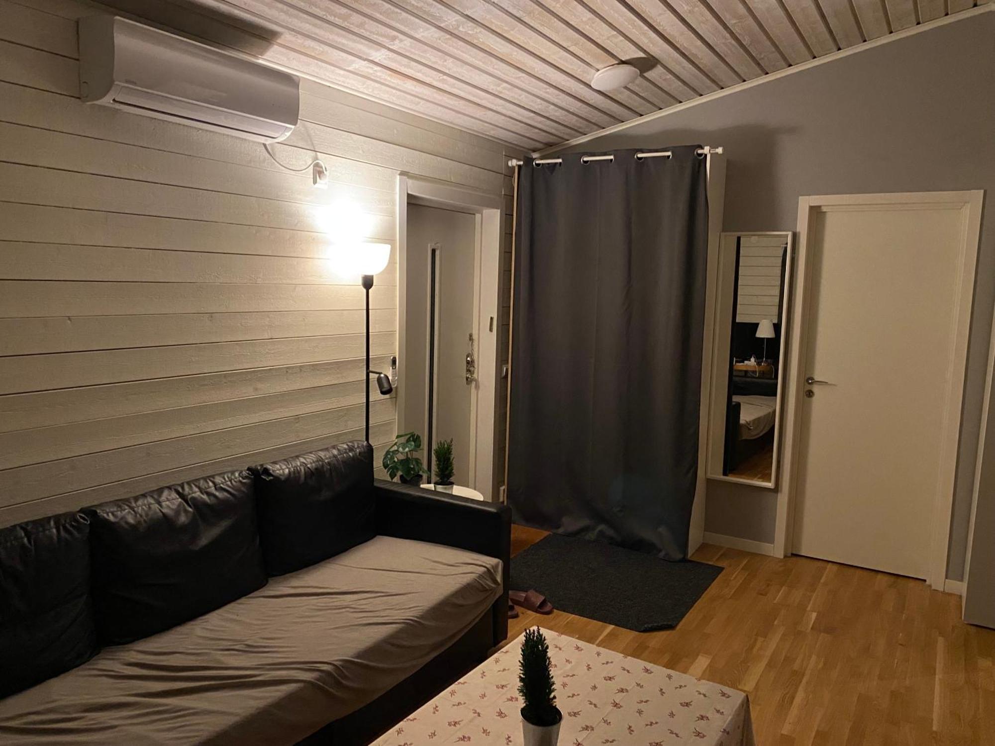Nybyggd Stuga Pa Aengsvaegen 1 Cole Case Timmernabben Exterior foto